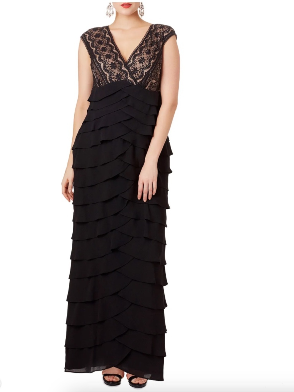 Adrianna Papell Black Scallop Gown